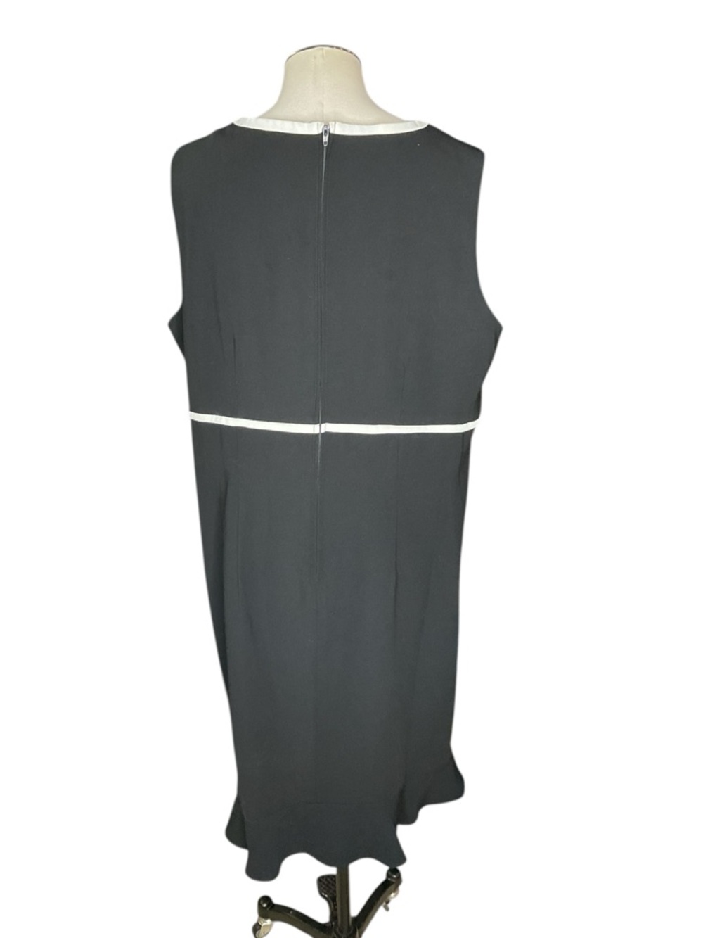 Sag Harbor 2 Piece Dress Suit 18W NWT Black White Trim Office Career Set - Picture 6 of 13